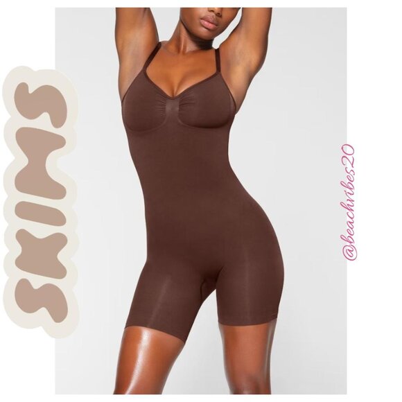 SKIMS Seamless Sculpt Mid-Thigh Bodysuit Cocoa Medium NWOT O-359 - Picture 1 of 5